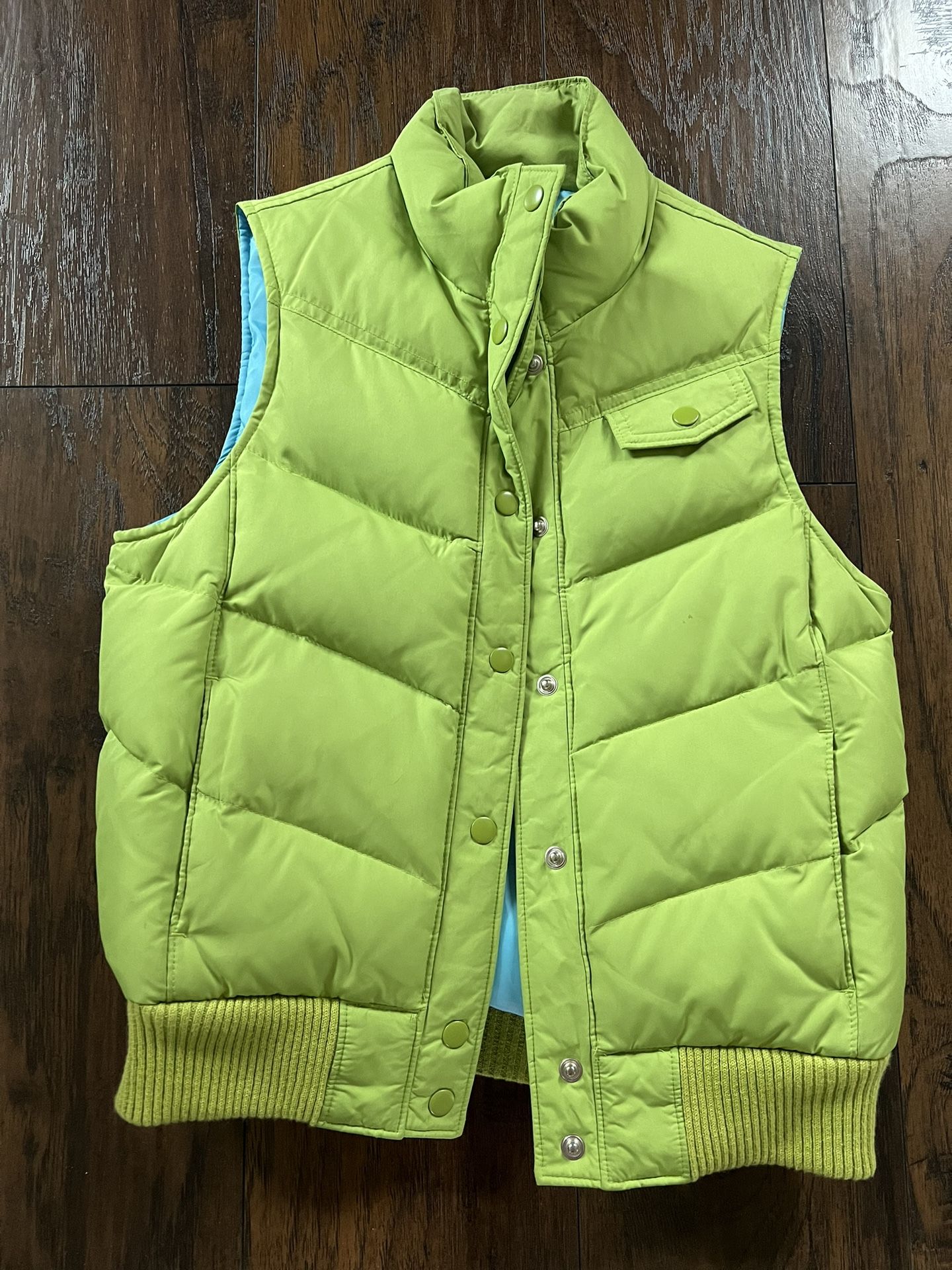 GAP Women’s Puffer Vest