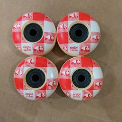 Skateboard Wheels And Bearings