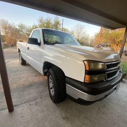 2006  Chevy Silverado 