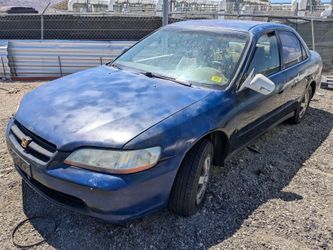 2000 Honda Accord PARTS @ U-Pull Auto Parts DD4428
