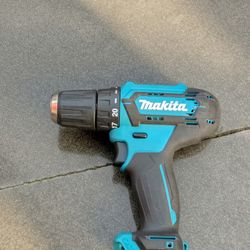 Makita 12V max CXT  drill driver 