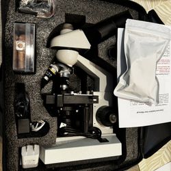 Herwicm Compound Trinocular Microscope 40X-5000X Magnification, Research Grade Professional Microscope, Two Levels of Mechanical Stage LED Illuminatio