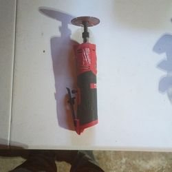 Milwaukee Di Grinder With Battery Used In Fair Condition