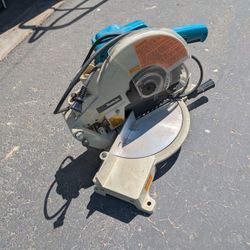 Makita LS1030 Compound Miter Saw