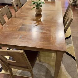 Dining table With 6 Chairs 