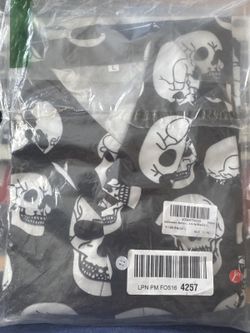 Horror Button Down Casual Short Sleeve Shirt Black w/ SKULLS Size M-L