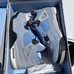 Jordan 4 University Blue