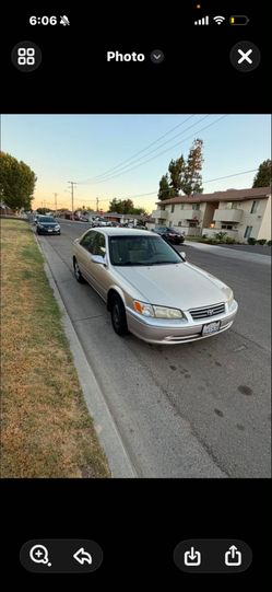 2000 Toyota Camry