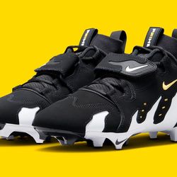 DT ‘96 cleats 