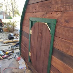 Playhouse/Chicken Home