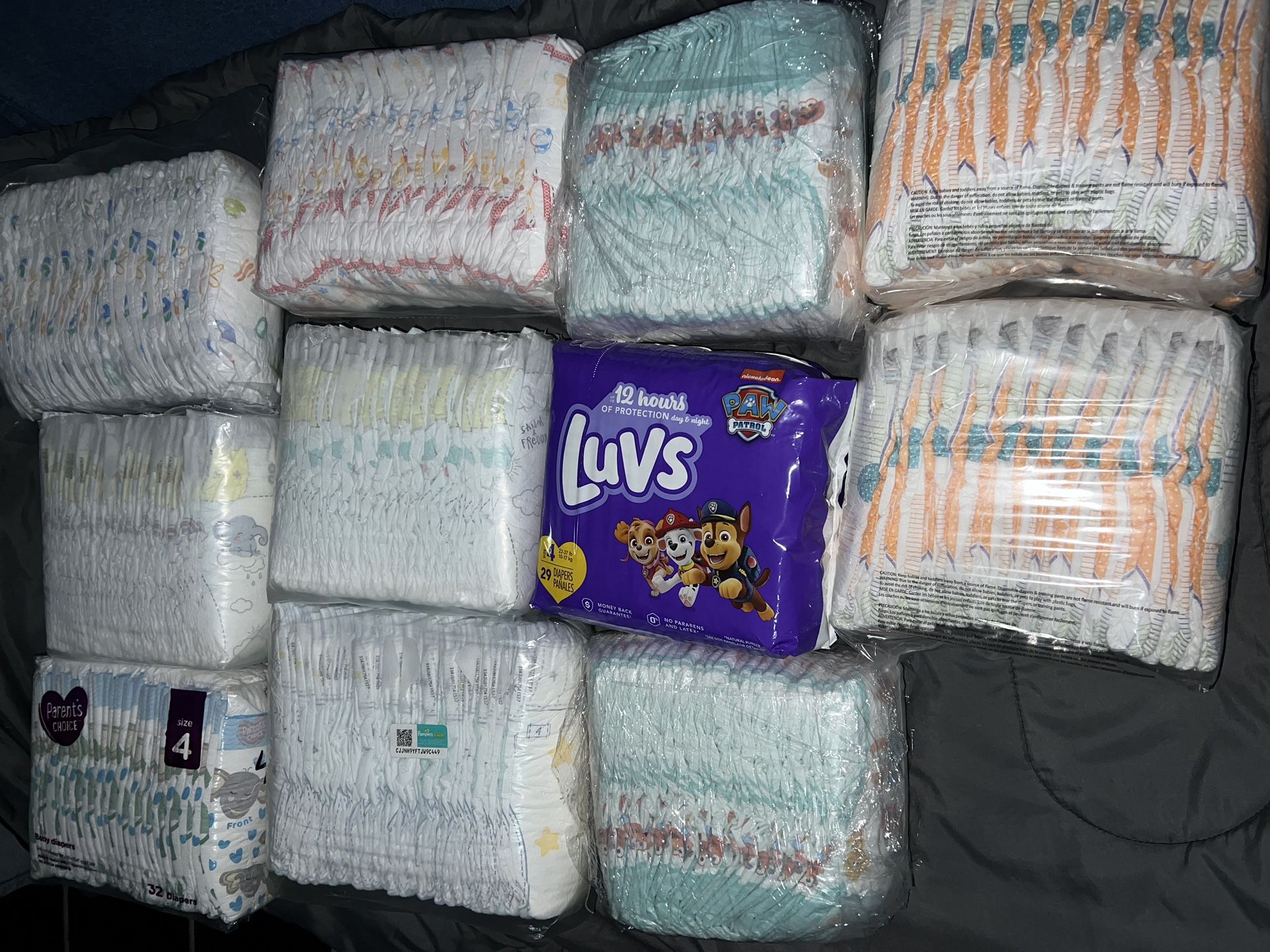 10 Packs Of Diapers Size 4