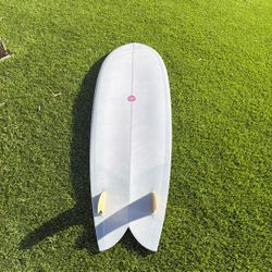 ( 6’7”. 21”. 2 11/16)Josh Hall 6’7” Fish with Glass On Bamboo Fins Like New