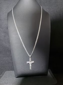925 Sterling Silver Cuban Necklace w/ Cross Pendant 26”