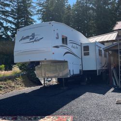 2008 Arctic Fox 27-5L