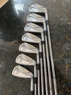 Mint and rare Bridgestone J40 iron set 4-PW!