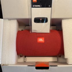 JBL XTREME 2 Bluetooth Speaker Red Original Box Charger