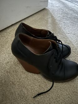 Korks Black 7.5