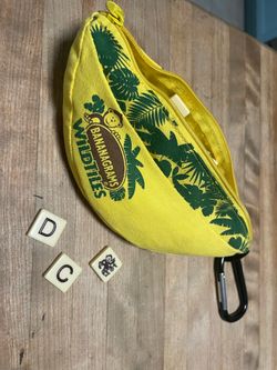 Bananagrams Wildtiles game with bag