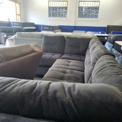 🌟Mattresses & Sectionals🌟