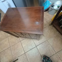 End table