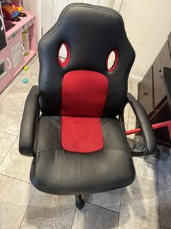 Gaming chair