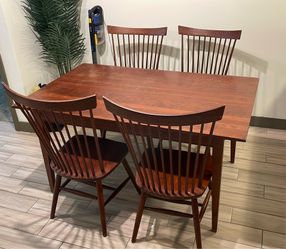 Solid wooden Dining Table with Chairs