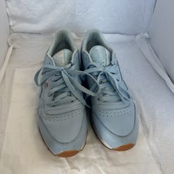 Reebok Classic Leather Sneakers – Light Blue – Women’s Size 10.5