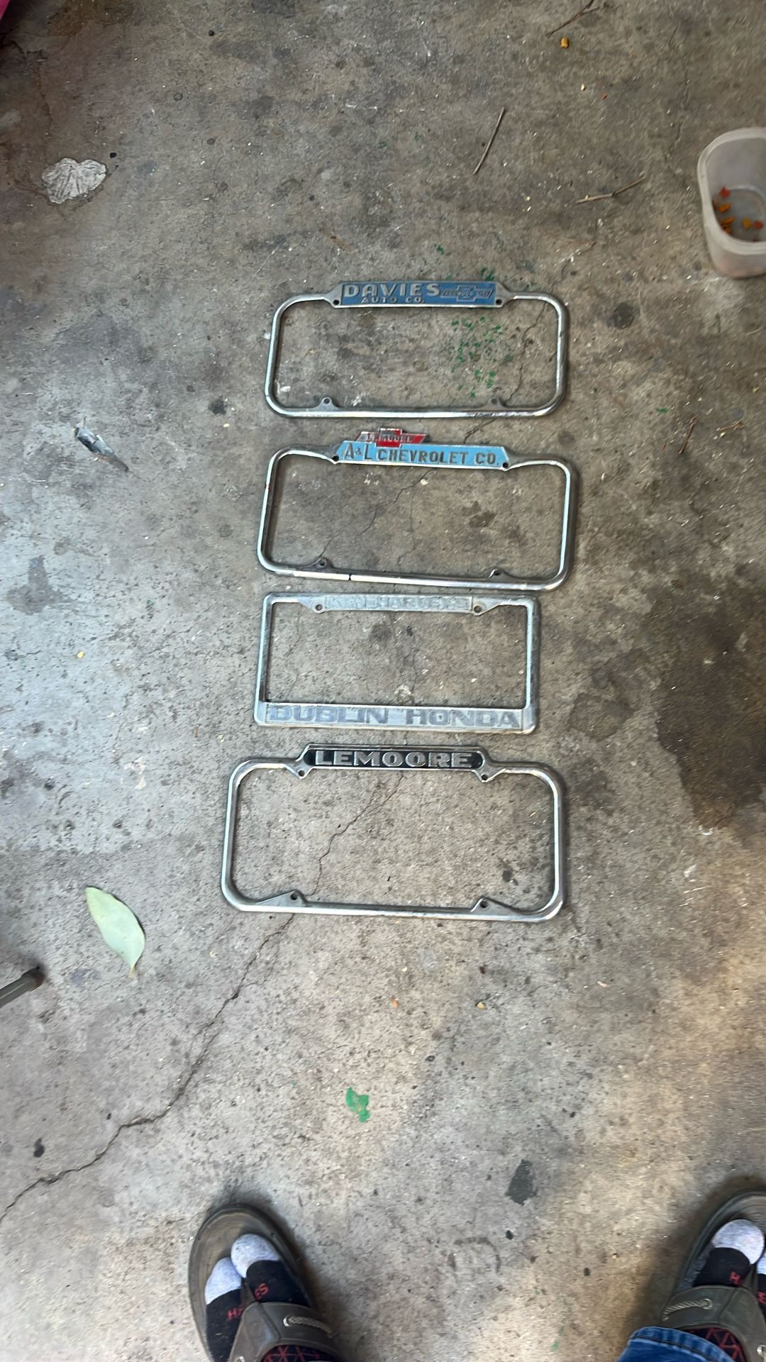 License Plate Hold