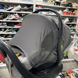 Chicco Keyfit 35 Clear Tex  Infant Car seat 