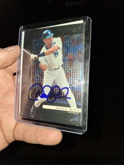 SIGNED DEREK JETER NEW YORK YANKEES CARD