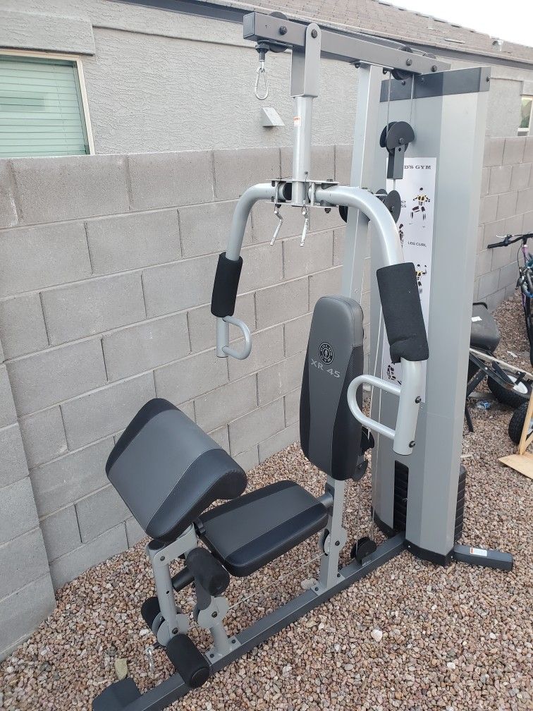 Golds Gym Weight Machine for Sale in Buckeye, AZ OfferUp