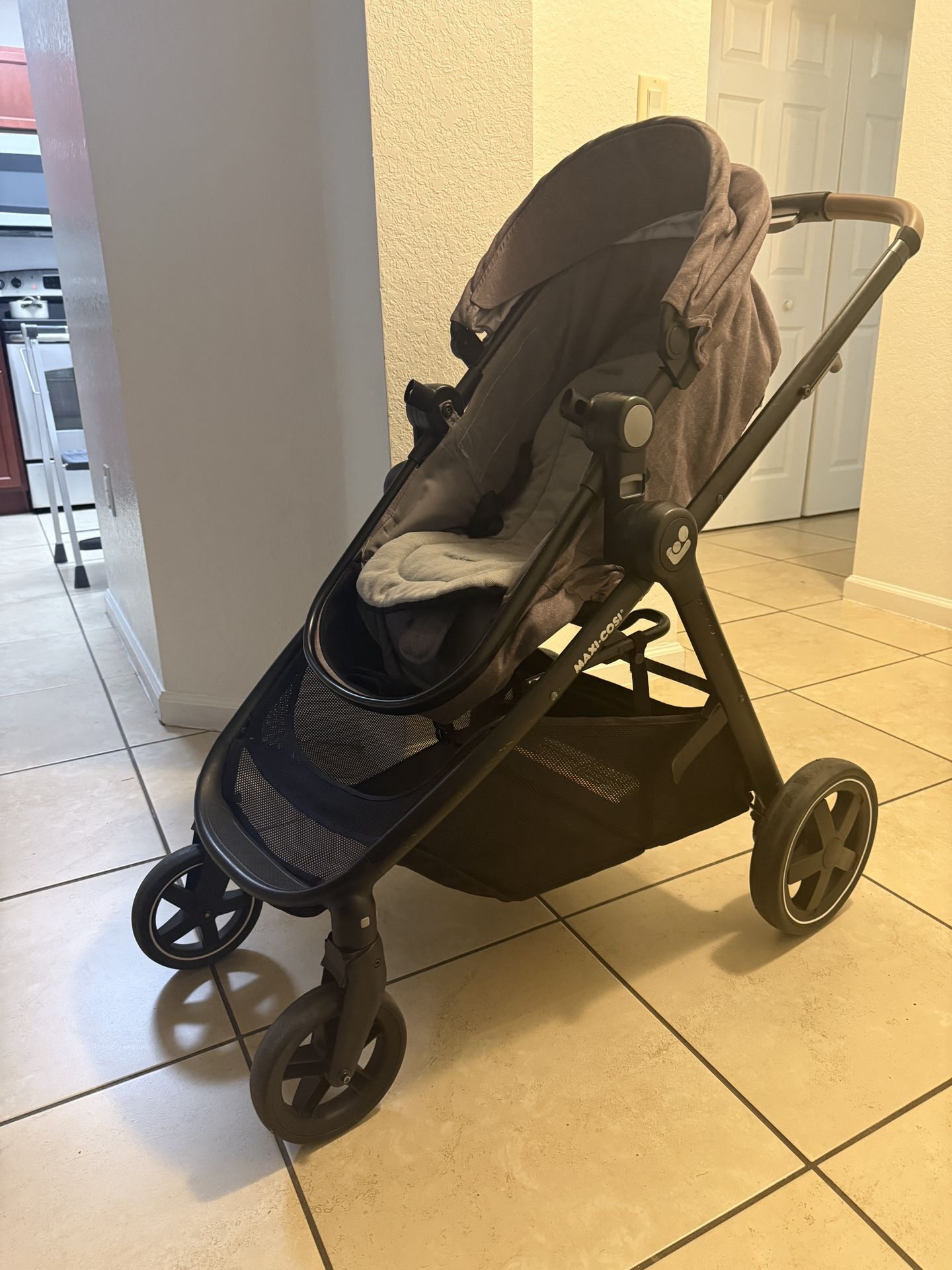 Stroller - Maxi Cosí Zelia 