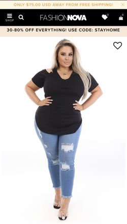 Fashion Nova- Giving cold shoulders tunic- black