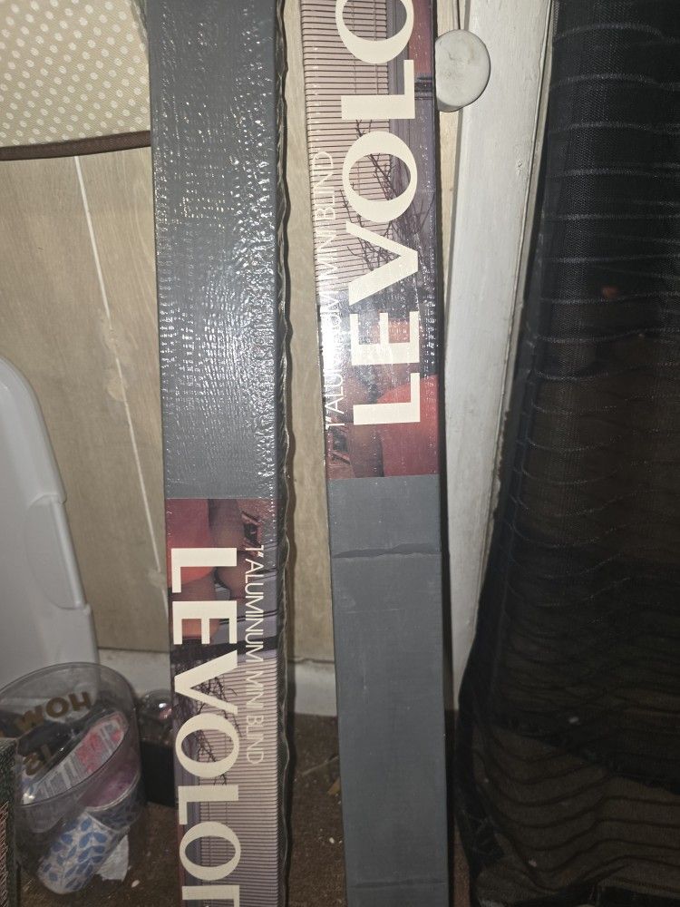 Levelor Blinds