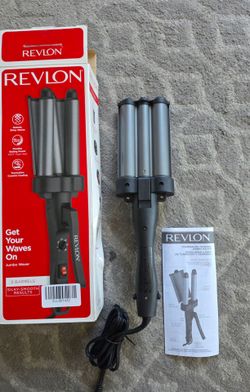 Revlon 3 Barrel Jumbo Hair Waver _ Like New