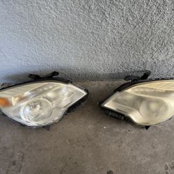 2013 Chevy Equinox Headlights 