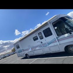1996 Winnebago Suncruiser