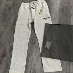 Not used Essential pants oatmeal