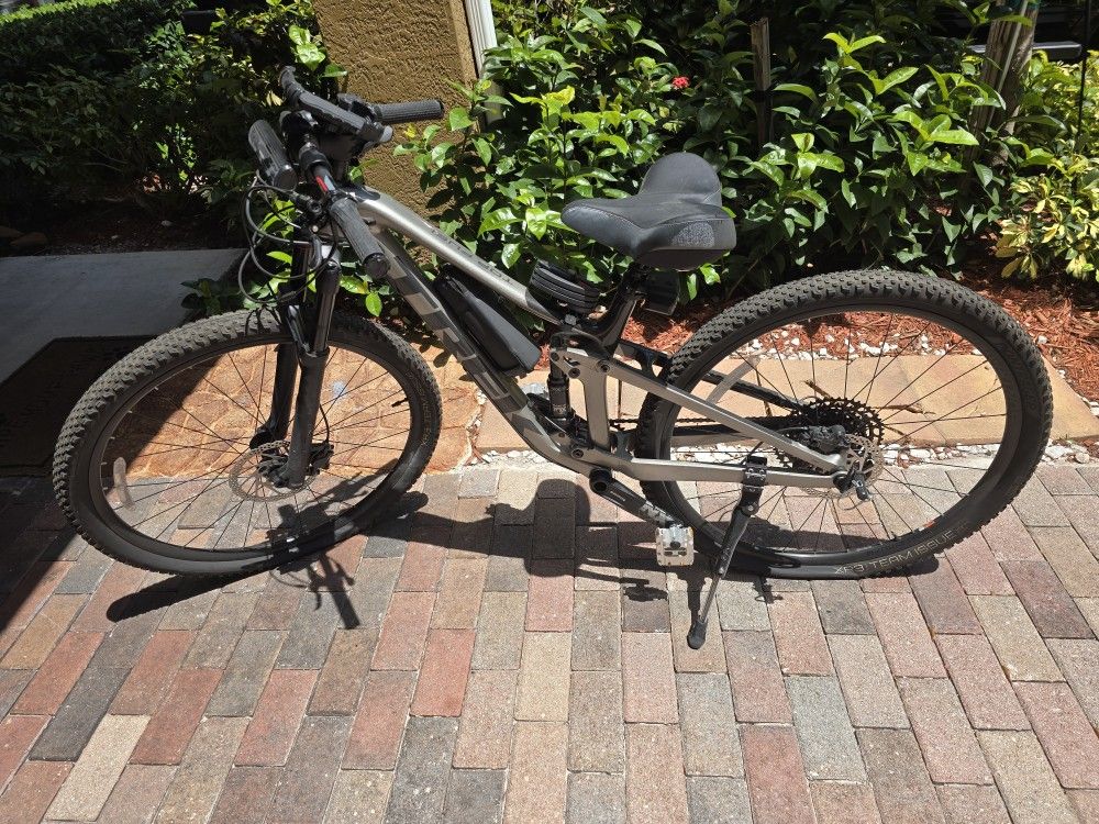 TREK TOP FUEL CARBON FIBER OBO/OFRESCAN