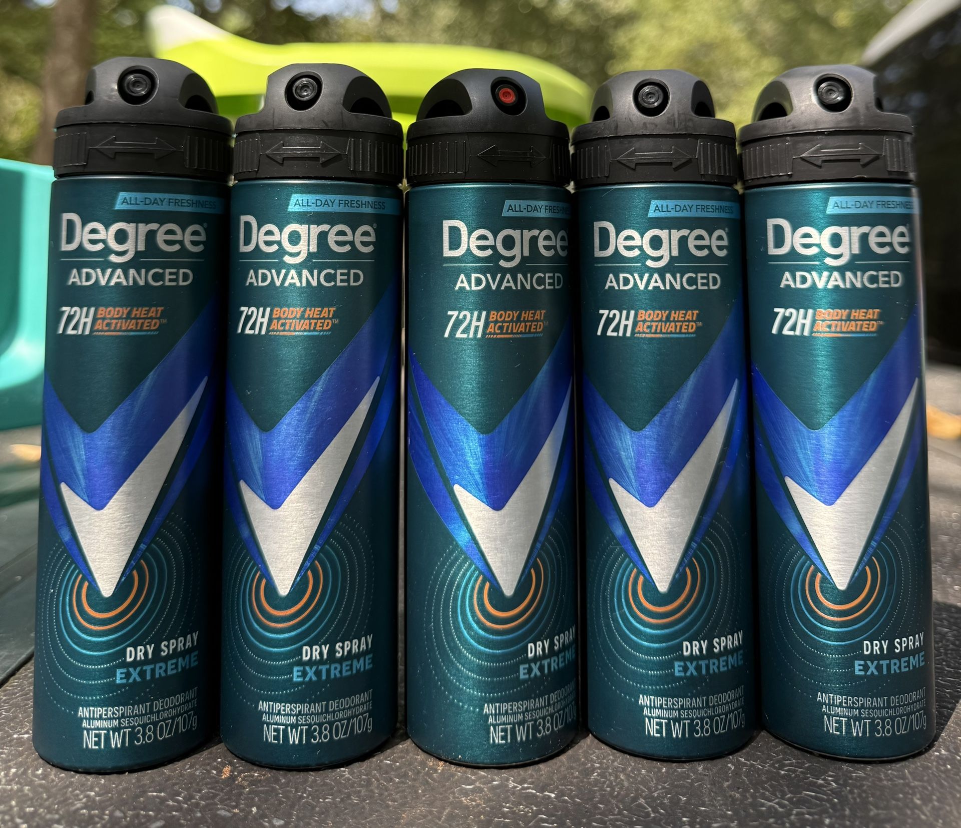 Degree Dry Spray