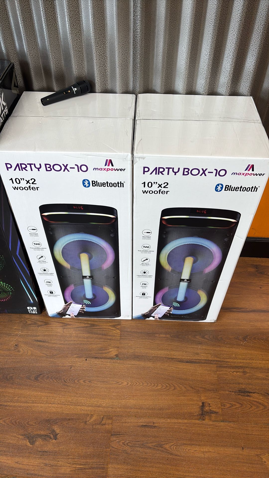 Loud Party Speaker With Mic