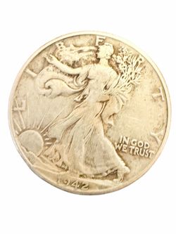 1942 Walking Liberty Half Dollar 90% Silver Philadelphia Detailed Circulated Coin