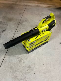 New RYOBI ONE+ HP 18V Brushless Cordless 130 MPH 510 CFM Leaf Blower (Battery Not Included)