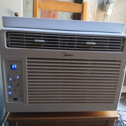 MIDEA WINDOW AC $90