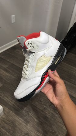 Fire red  5s sz 10.5 Og box