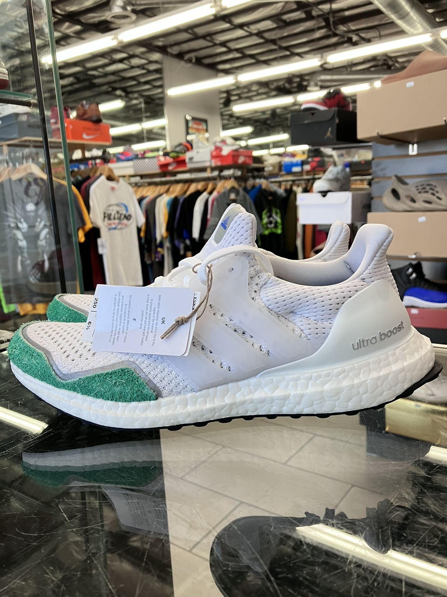 Women's Adidas Ultra Boost 1.0 DNA Cloud White Green for Sale in Culver City, CA - OfferUp Women's Adidas Ultra Boost 1.0 DNA Cloud White Green for Sale in Culver City, CA - OfferUp