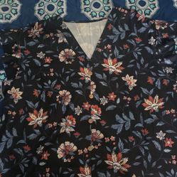 Women's blouse size xl