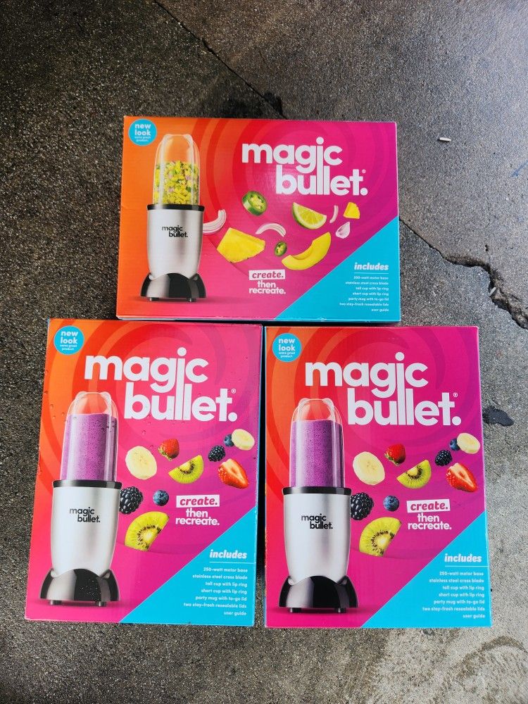MAGIC BULLET BLENDER 