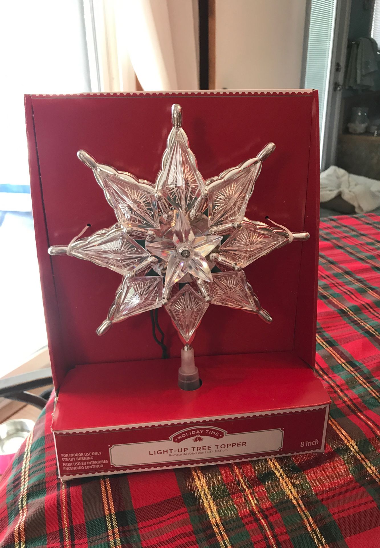 Light up tree topper