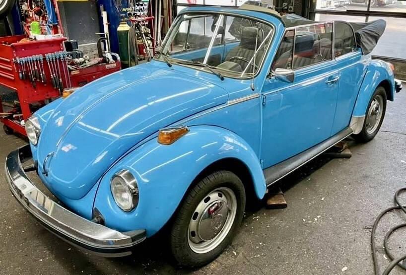 1976 Volkswagen Super Beetle